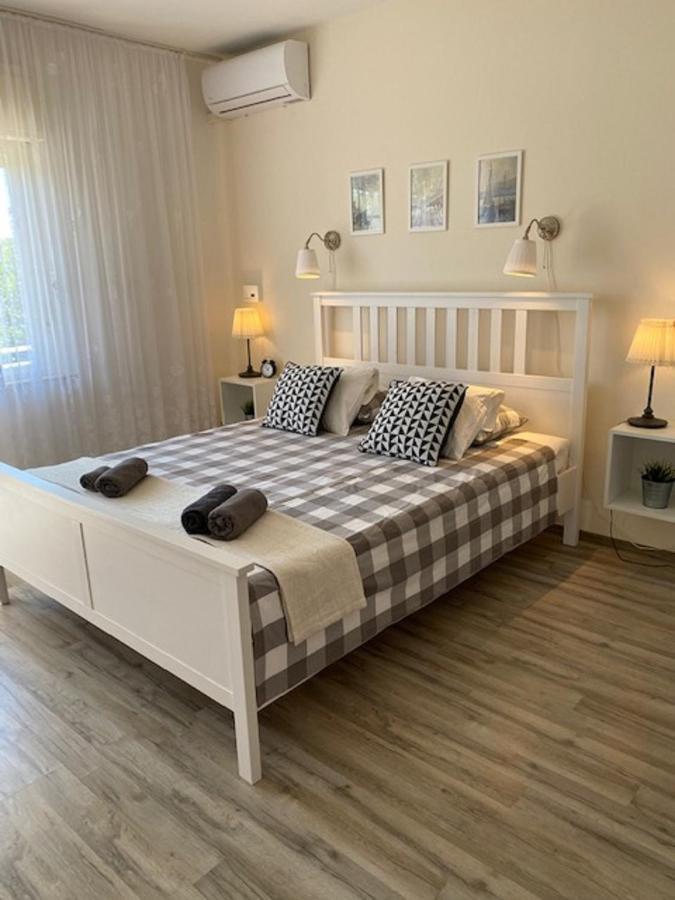מלון מדולין Kosovic Family House מראה חיצוני תמונה